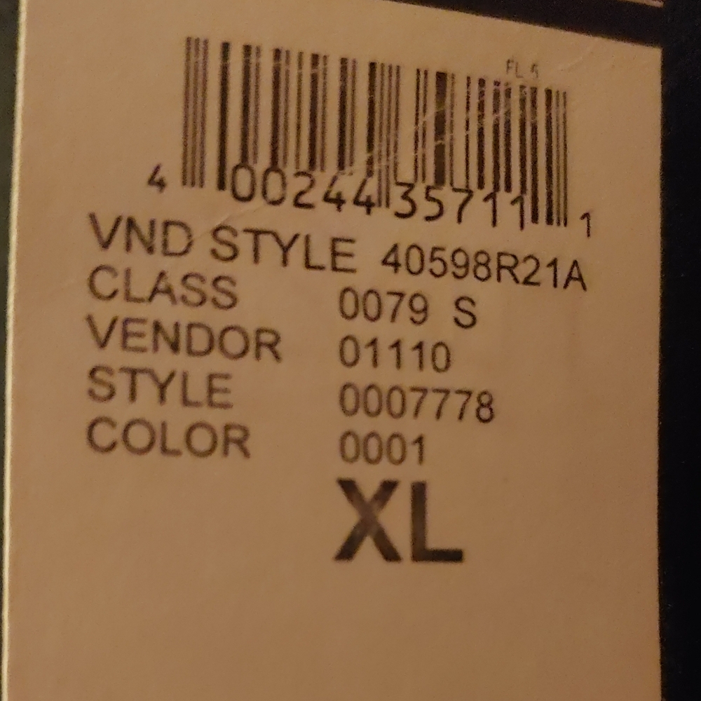 NWT RUE 21 BLACK PANTS WITH ROSE - Picture 6 of 8